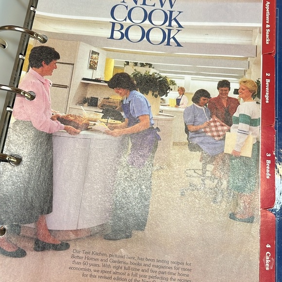 Better Homes and Gardens Red Checkered New Cook Book Dated 1989 Like NEW - Picture 5 of 8